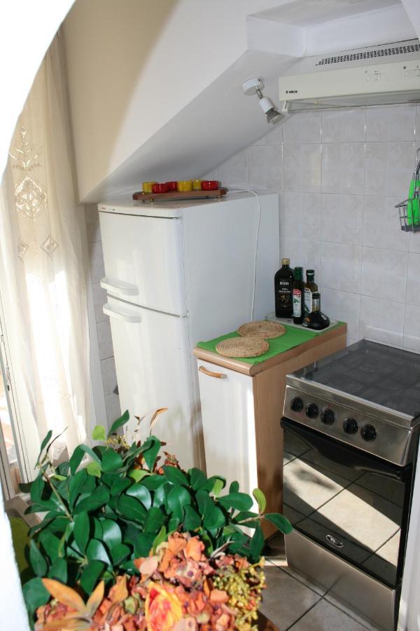 Alloggio Incantevole Sui Tetti Di โบโลญญา ภายนอก รูปภาพ